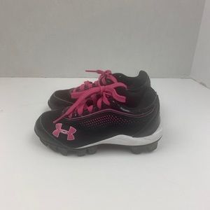 Youth girl's Under Armour baseball cleats size 10 K black/pink